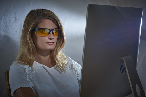 Saplı ekran koruyucu gözlük, sarı renkli cam, numaralı camlar için klipsli çerçeve