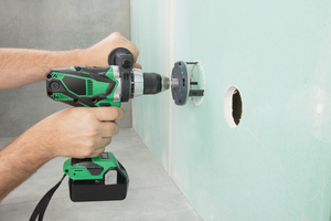 Adjustable Hole Saw, for Plumbing Installations