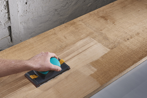 Клейкий рулон наждачного паперу для деревини/металу, 4 м x 93 мм