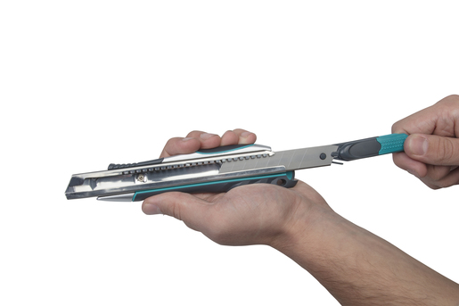 Profesionální duální bezpečnostní nůž s odlamovací čepelí 18 mm